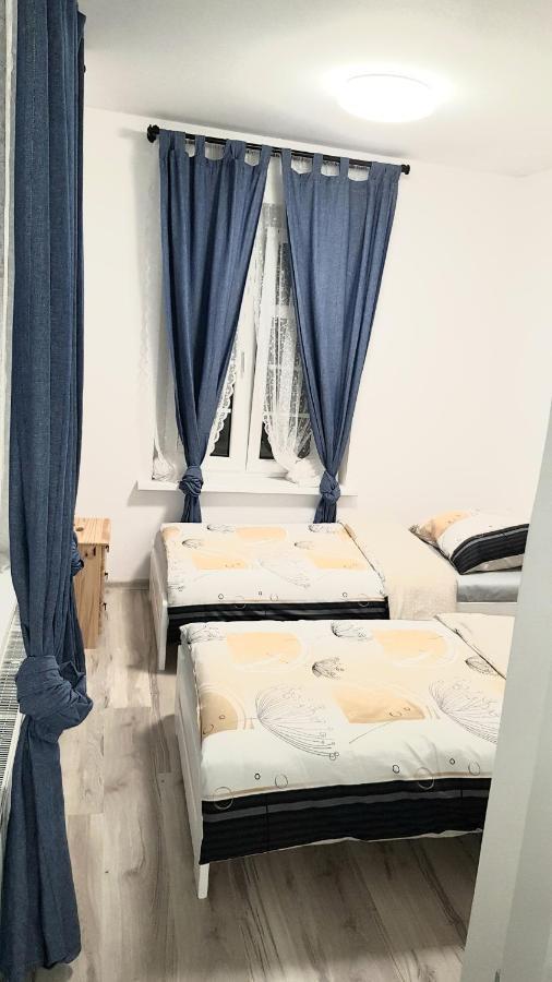 Apartamenty Mila Zabrze Rum bild